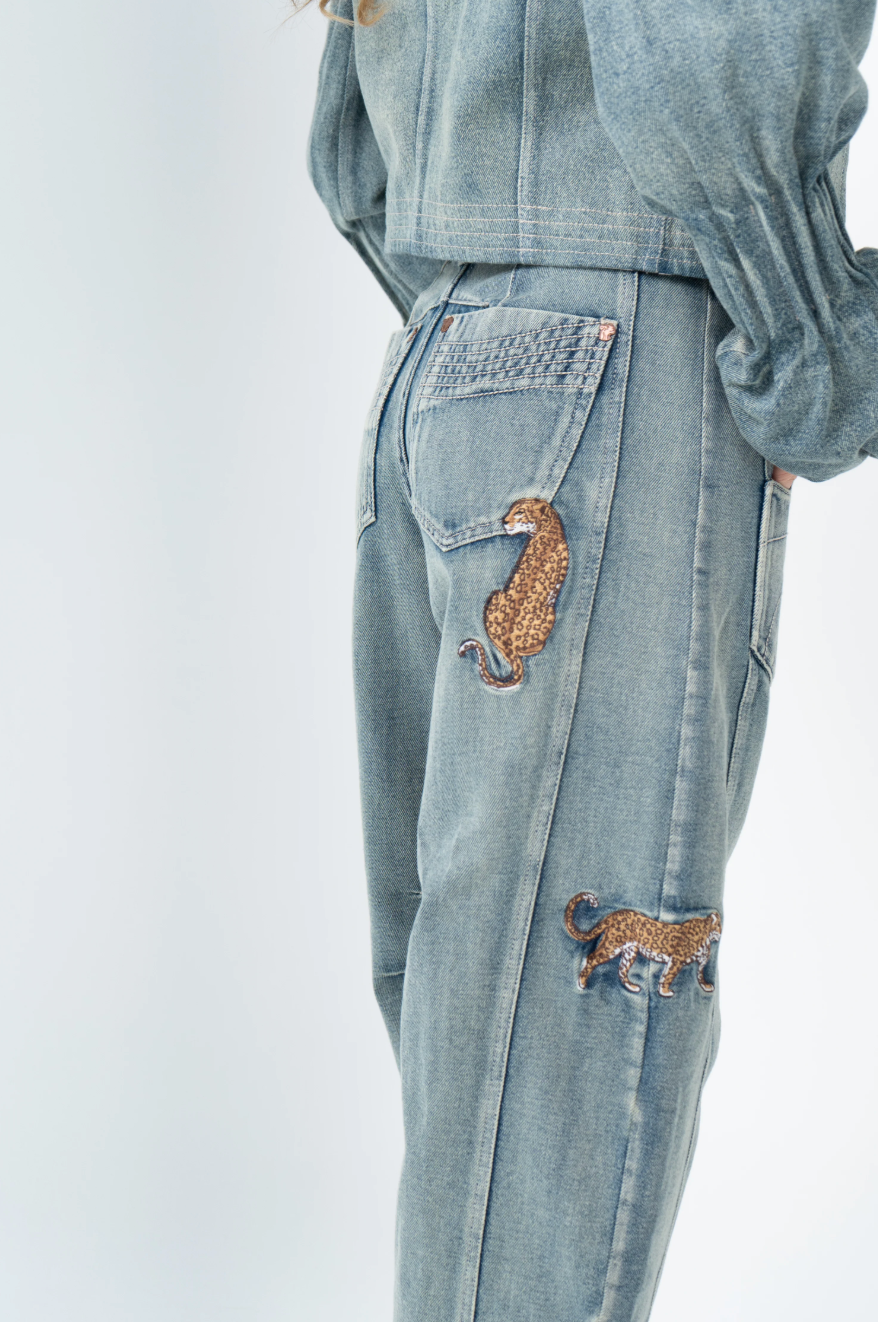 Jaguar Jean Sky