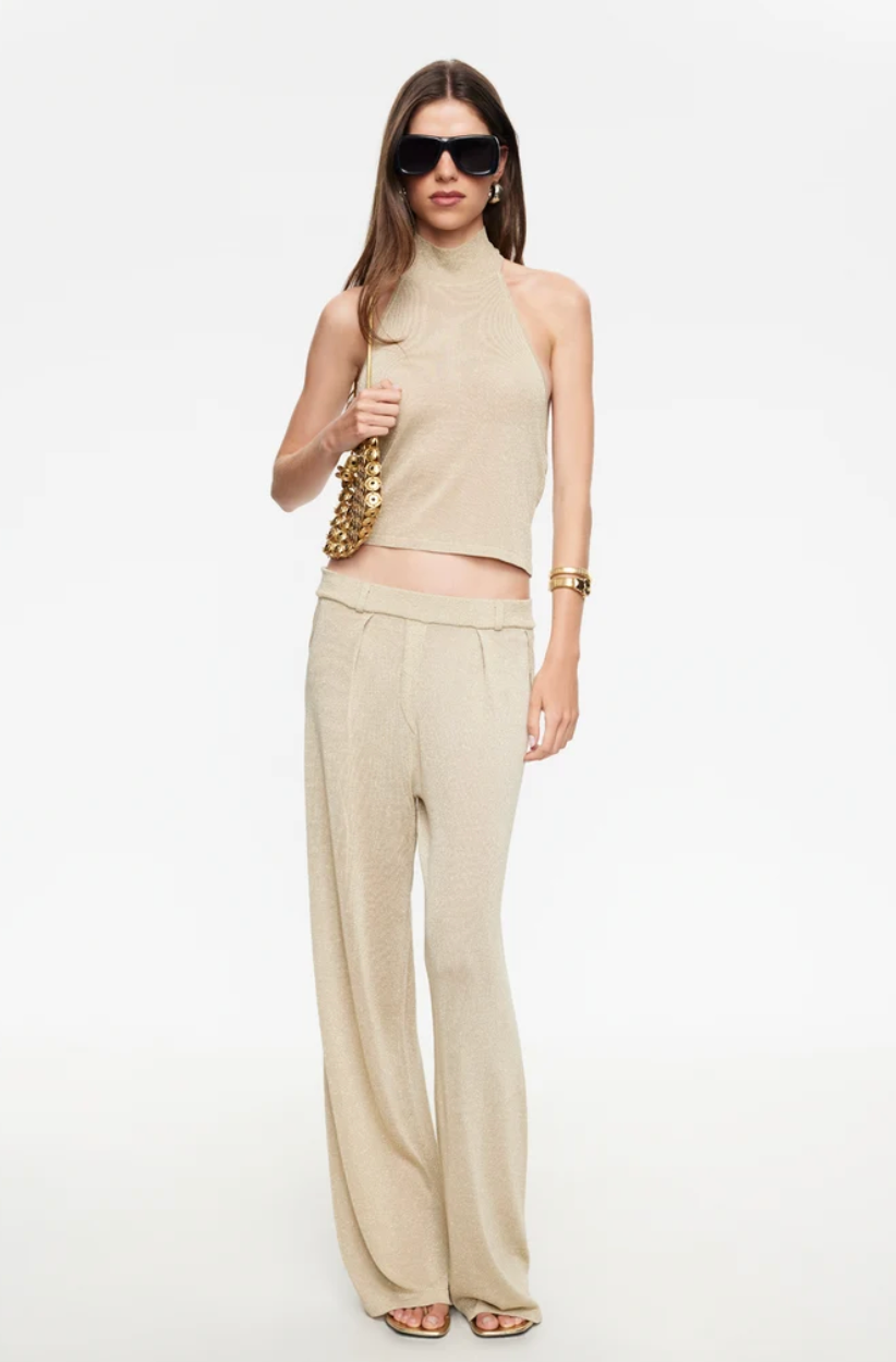 Trophy Halter Oyster