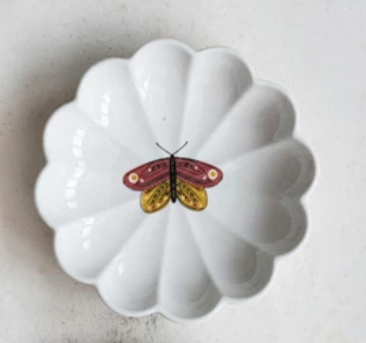 Fluted Dish Insect
