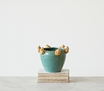 Stoneware Planter w Frogs on Rim