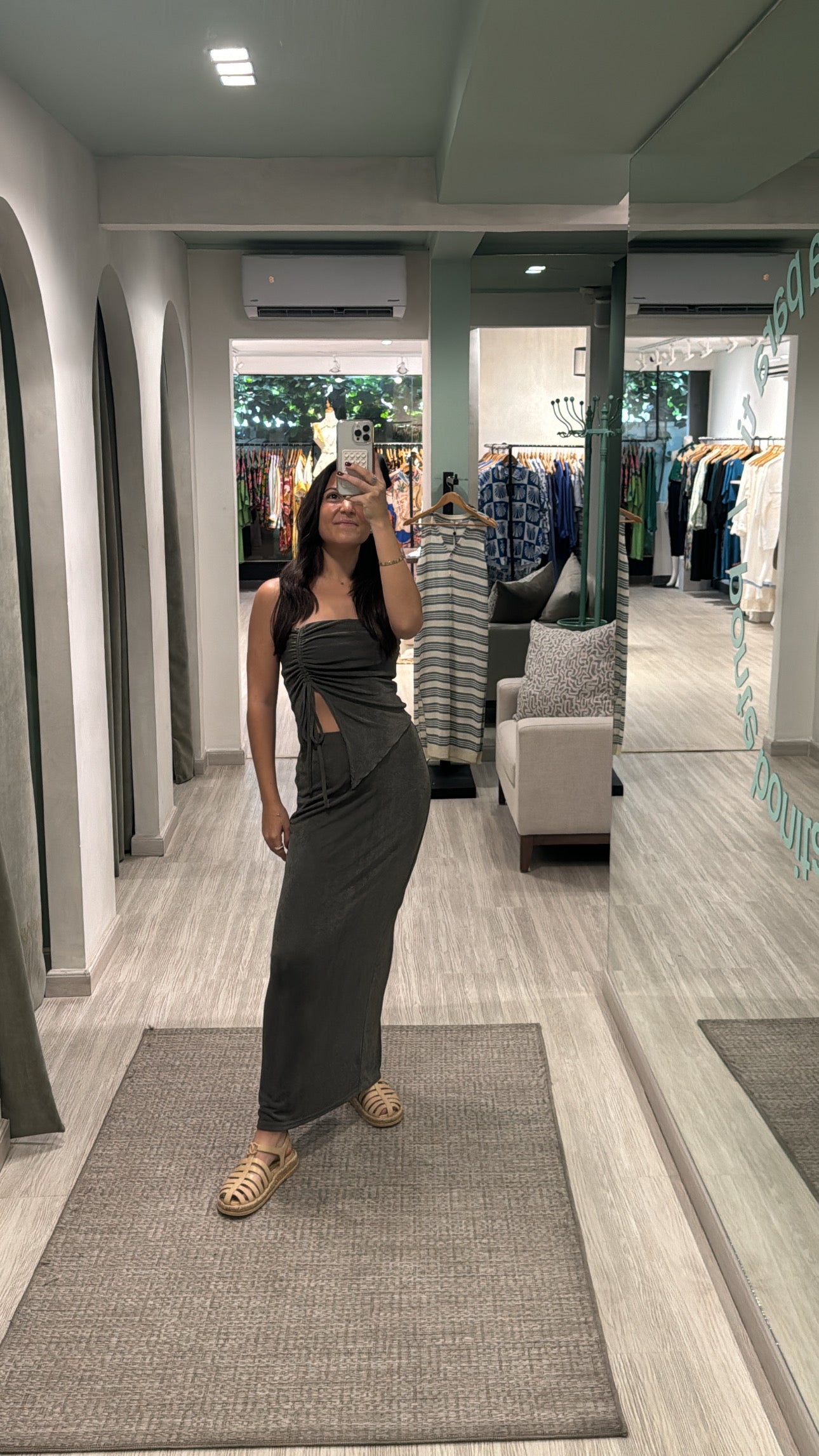 Tajai Set Tube and Skirt Olive