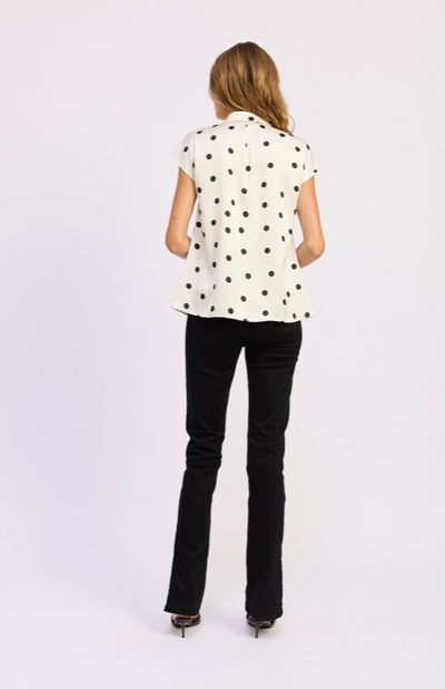 Elara Top Ivory Black