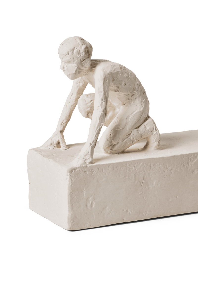 Astro Aries White H 4.7in