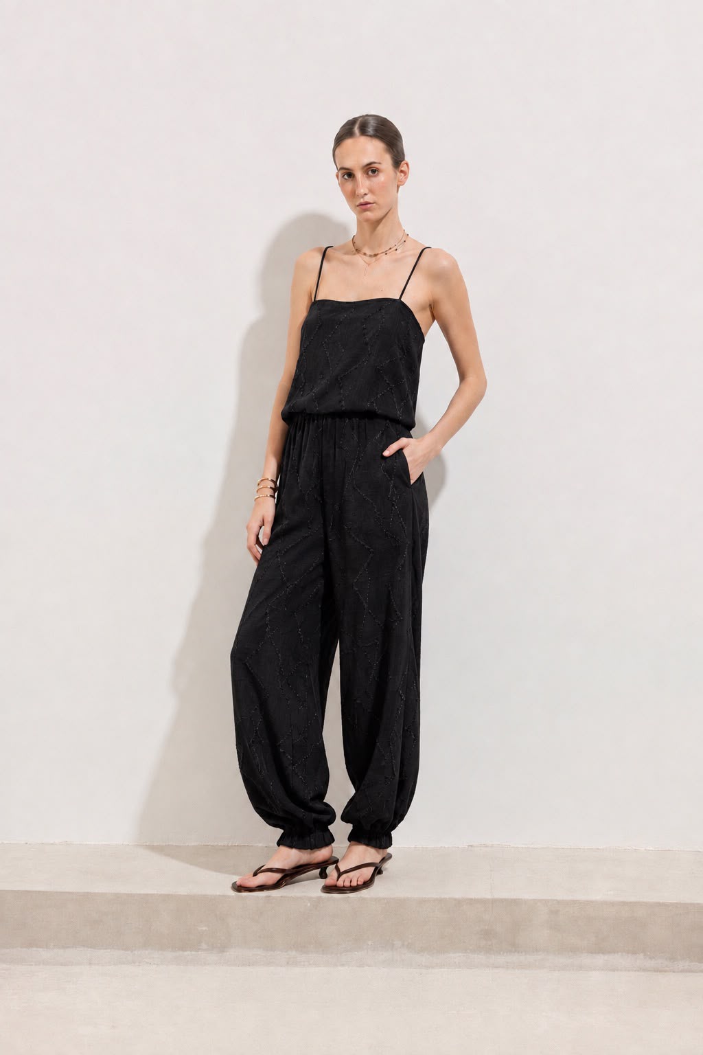 Clou Top Black