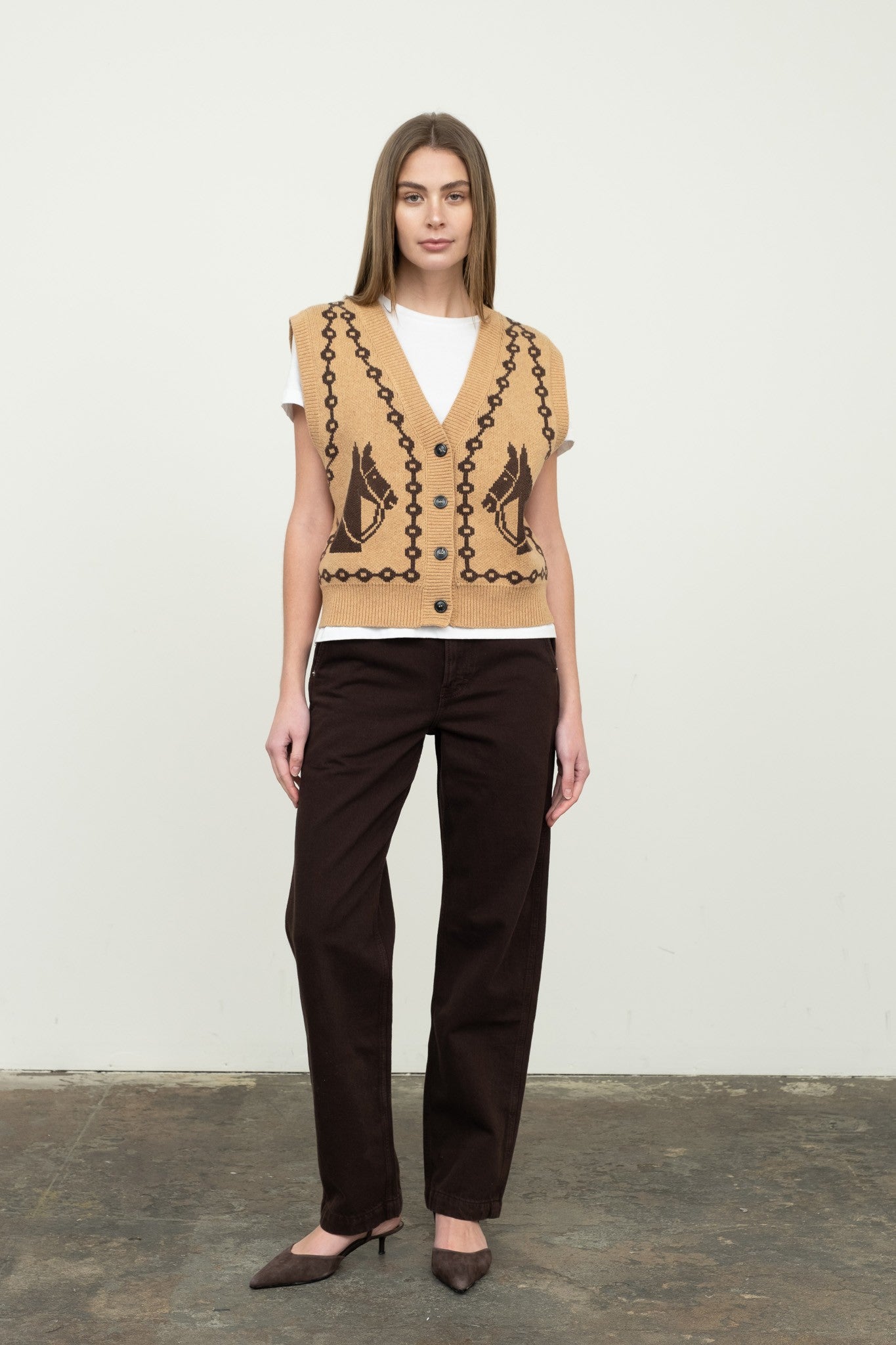 Jacquard Horse Vest Camel