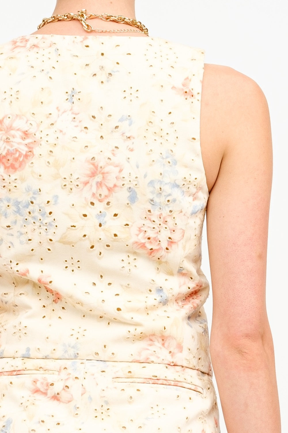 Scarlett Floral Vest Cream