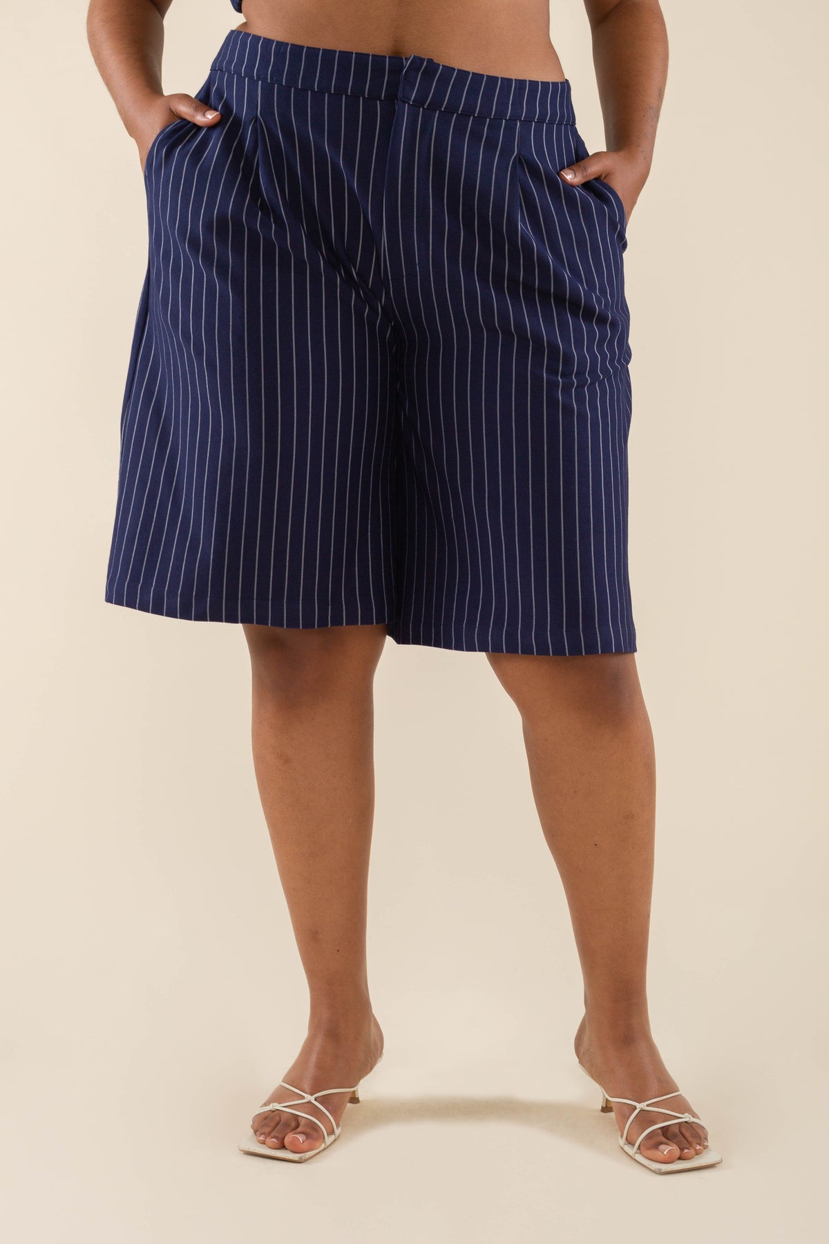 Noah Pinstripe Long Short Navy Ivory