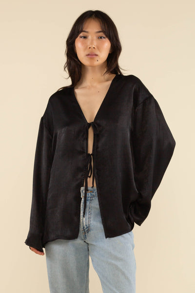 Florence Flowy Tie Front Top Black