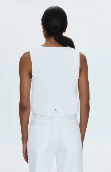 Vero Vest Cropped Vest White