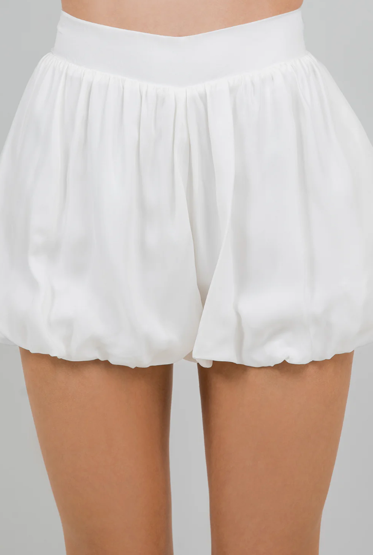 Jorja Short With V Waistband