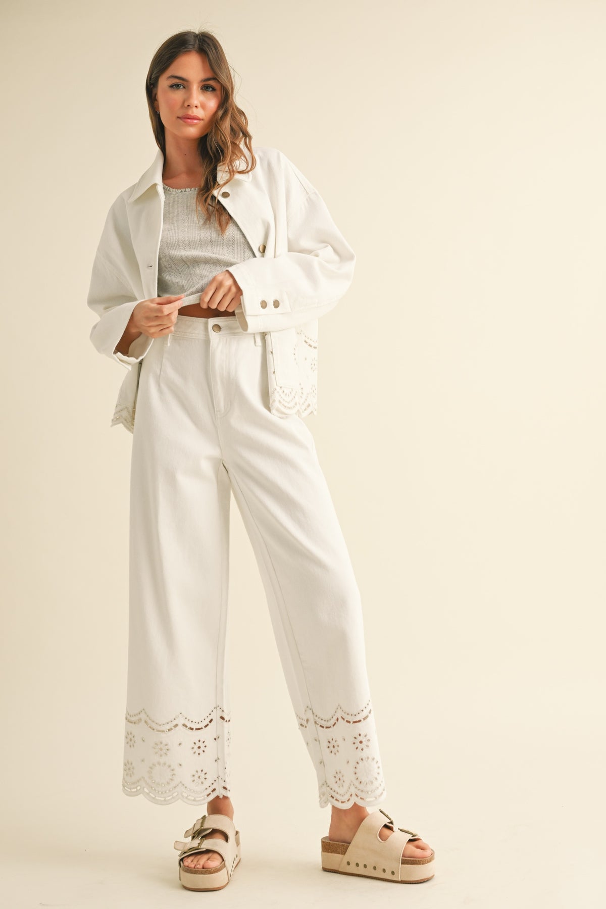 Nadia Pant White