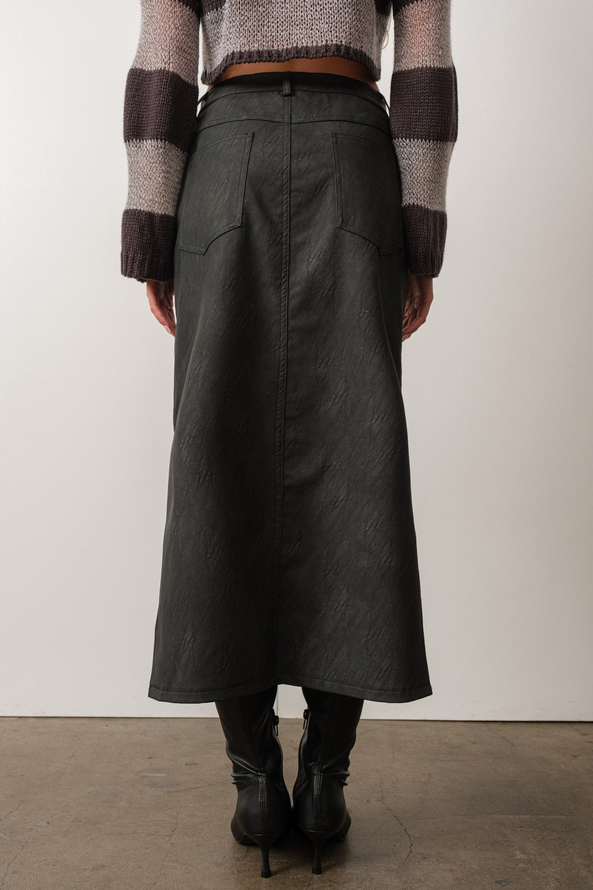 Texture Faux Leather Midi Skirt Black