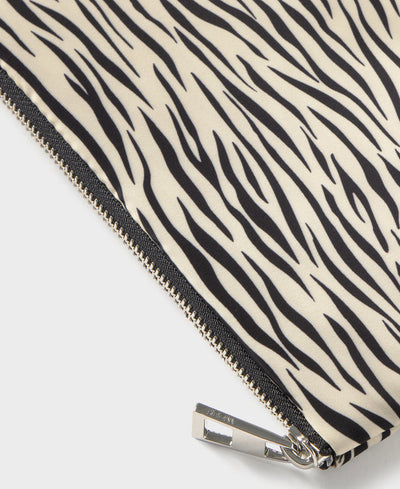 Zebra Hit Pouch
