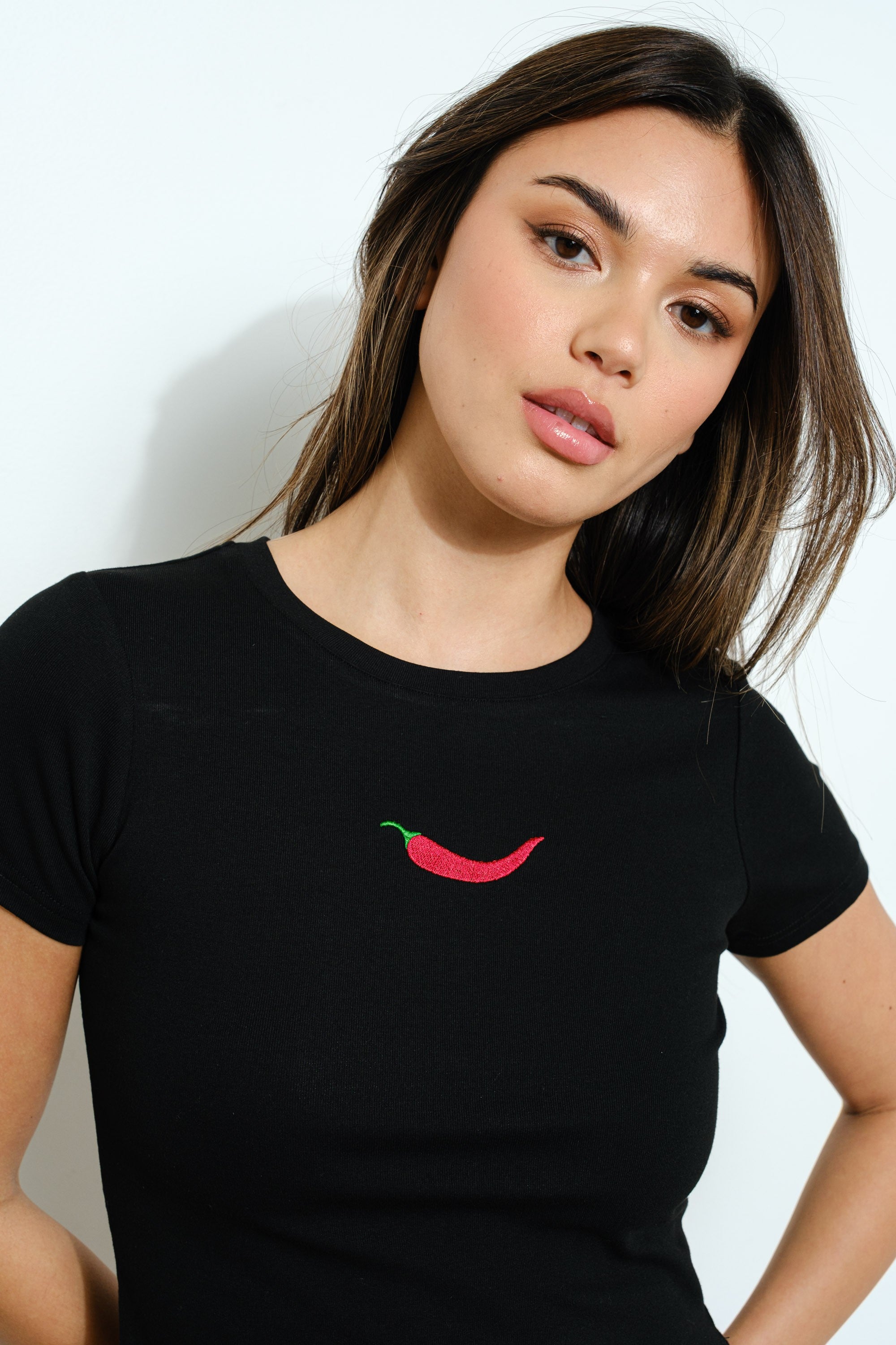 Chili Embroidered Tee Black