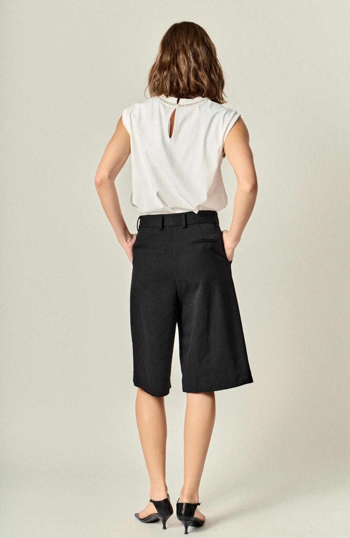 Rhinestone Bow Sleeveless Top White