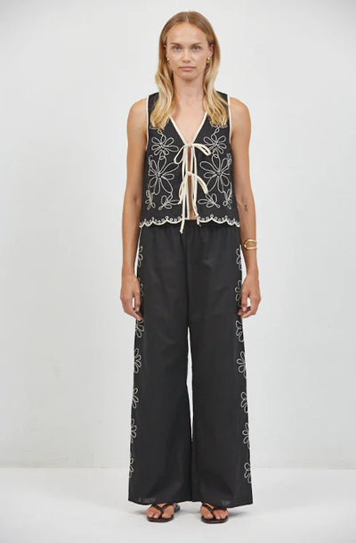 Ardennes tie Vest Top Black