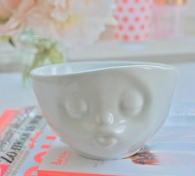 Bowl Kissing white