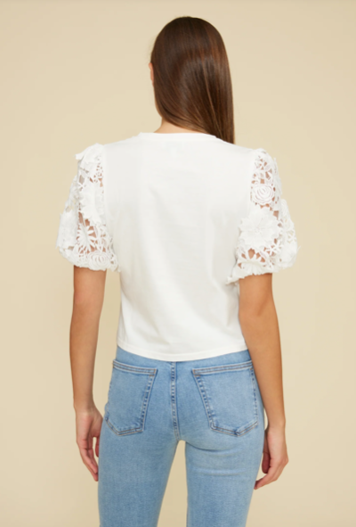 Avi Top White