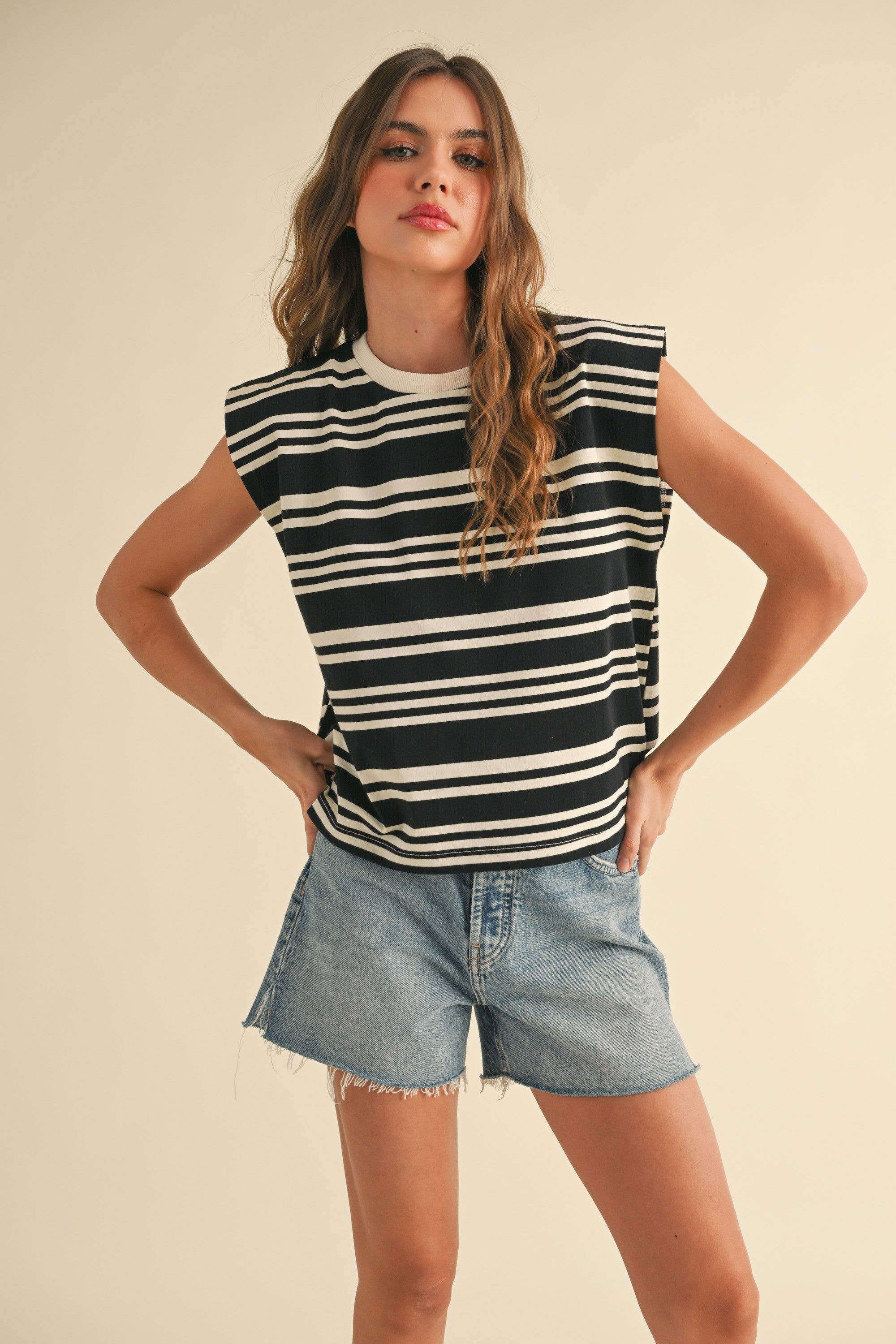 Luna Top Stripe Black White