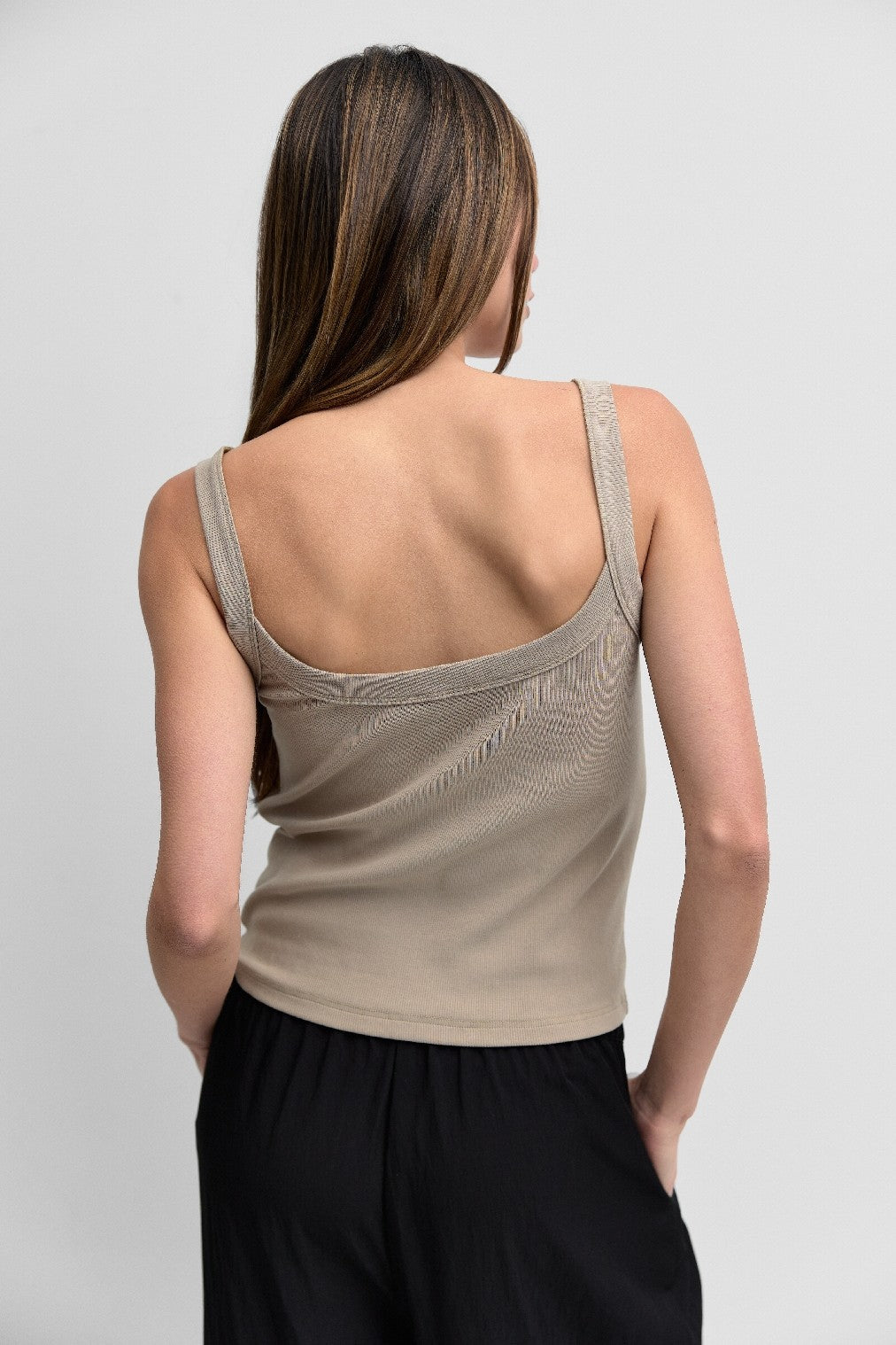 The Shay Tank Top Light Olive