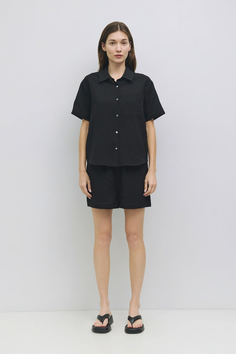 The Alden Shirt Black