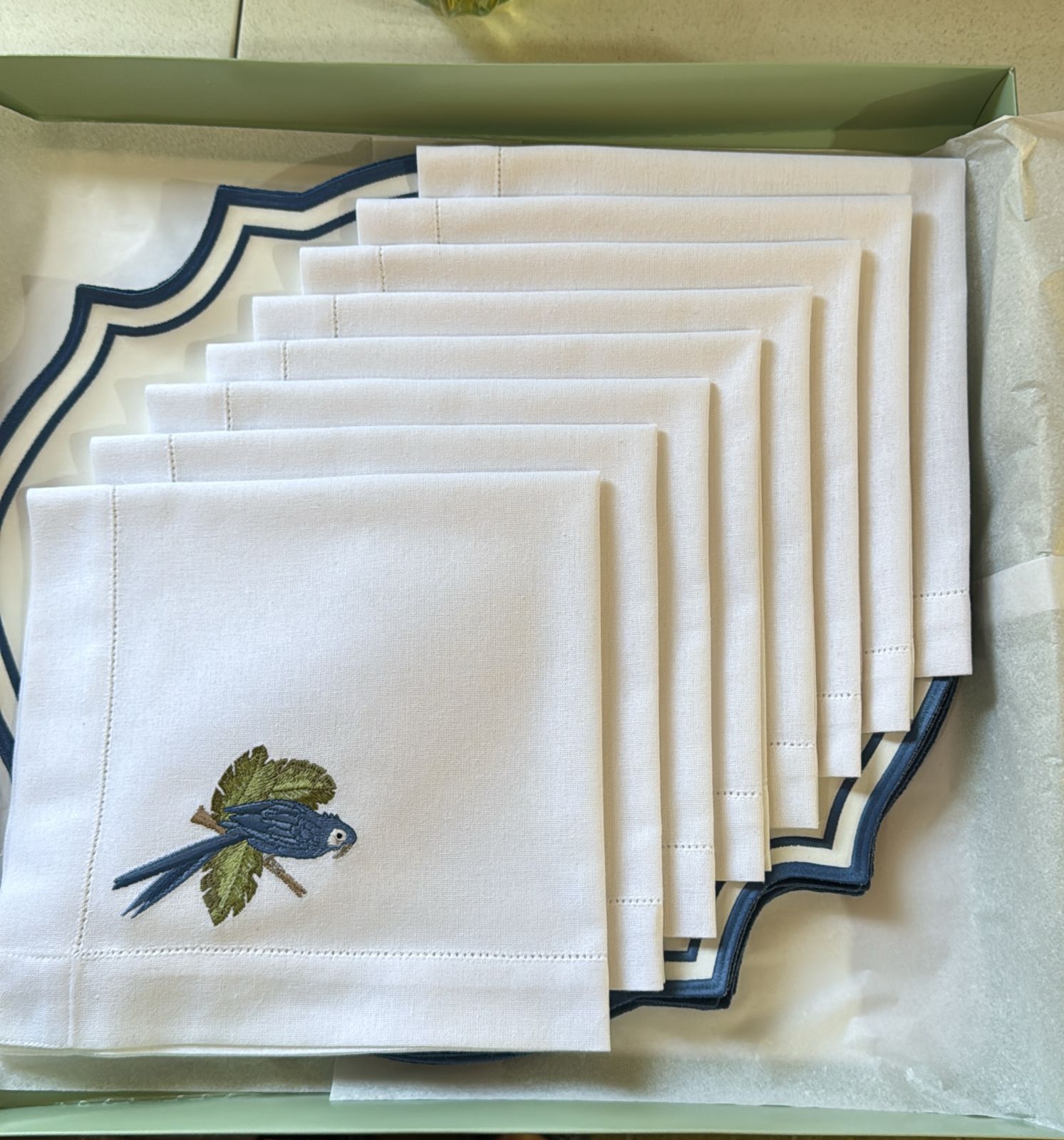 Misto Blue Arara Napkin