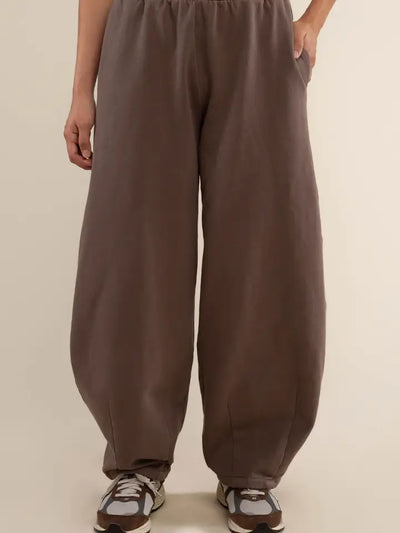 Barbel Leg Garment Pant Brown