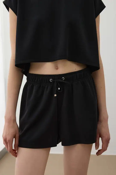Sneaker Short