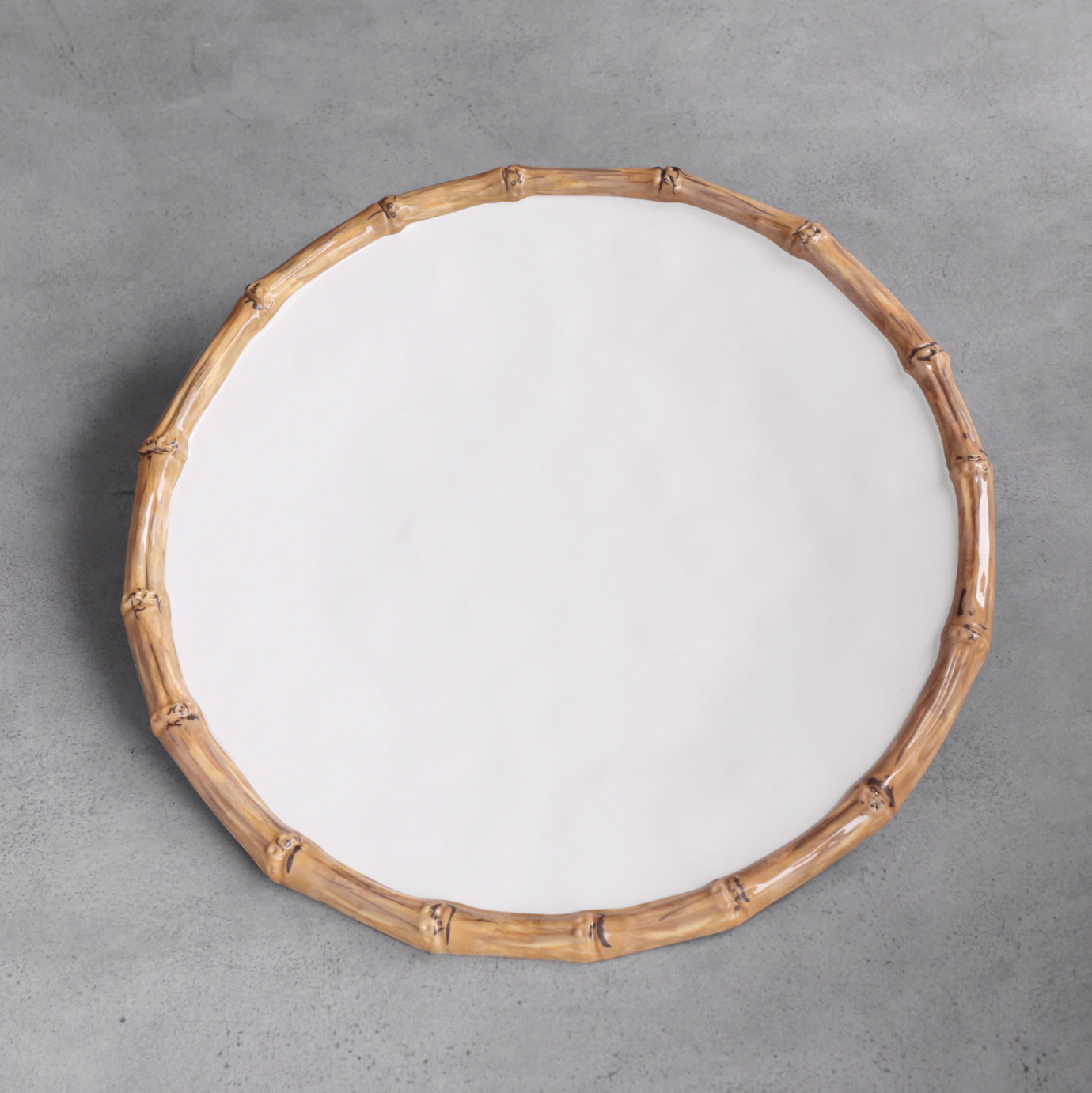 VIDA Bamboo 13 Charger (White and Natural)