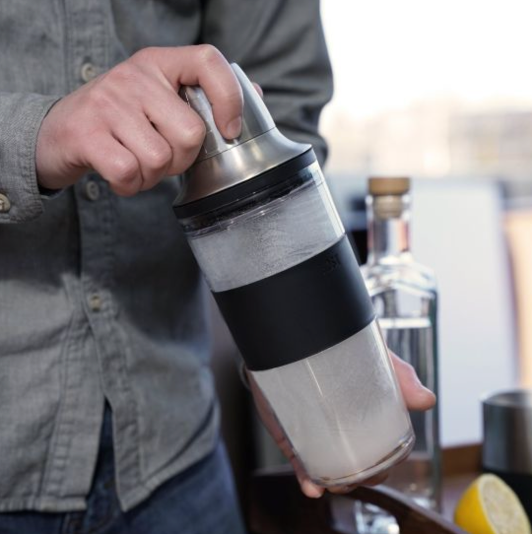 COCKTAIL SHAKER FREEZE COOLING CUP