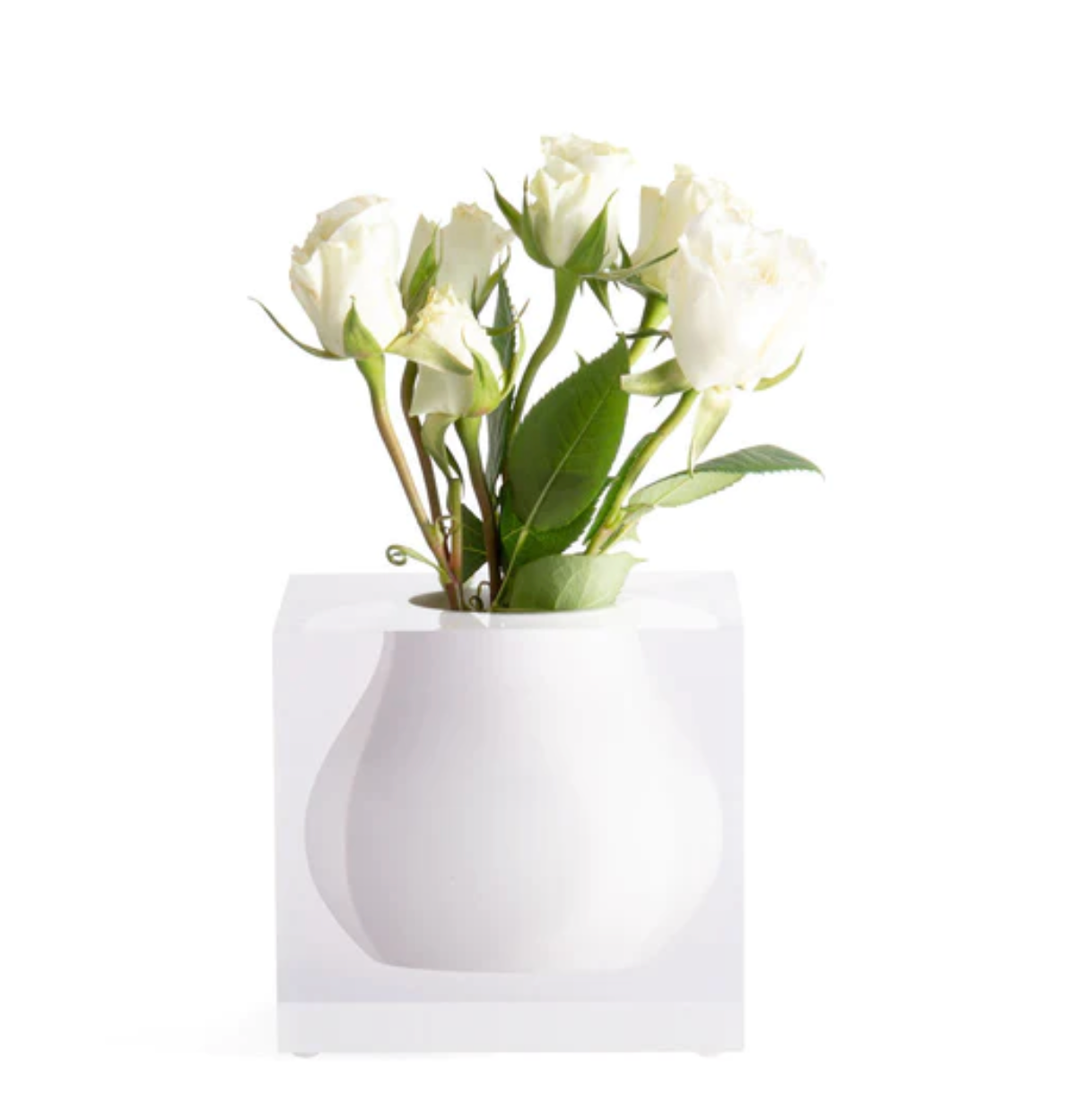 Mosco Bud Vase (Color: Hamptons White)
