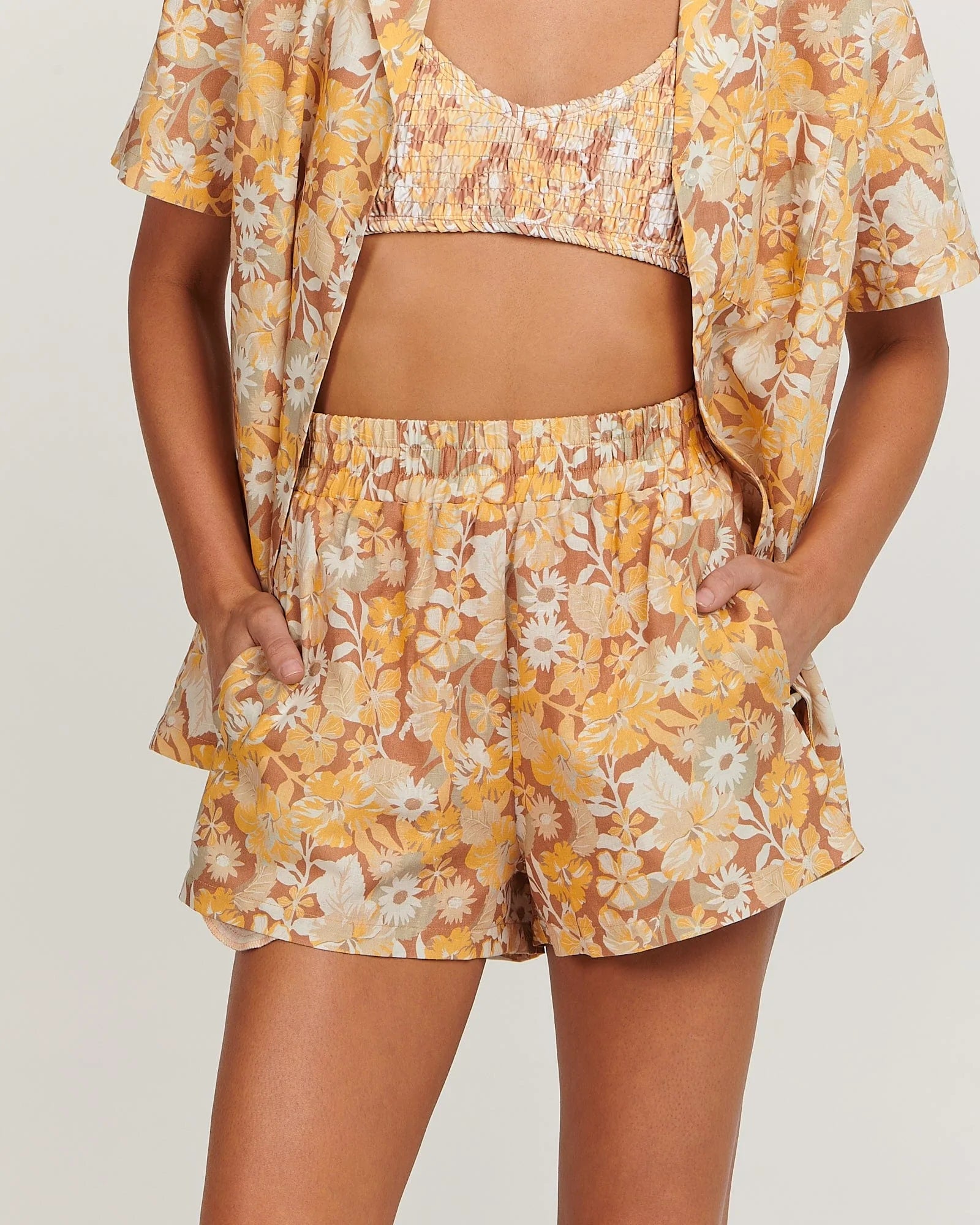 Casey Short Floral